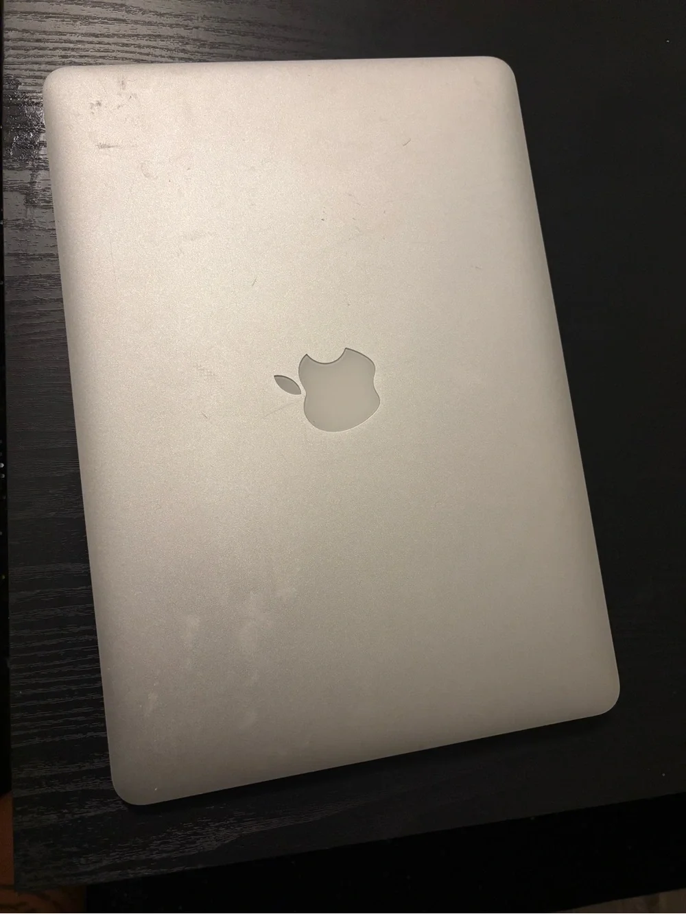Apple MacBook in Silver Aluminum Finish